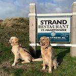Strandnahes Nr 156 Mit Traumhaften Wintergarten Und Uneinsehbaren, Grossen Garten, Eckgrundstueck Holiday home
