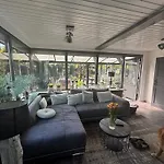 Strandnahes Nr 156 Mit Traumhaften Wintergarten Und Uneinsehbaren, Grossen Garten, Eckgrundstueck *
