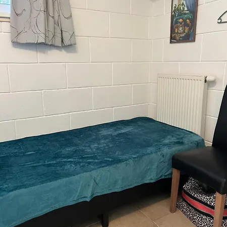 Strandnaher Nr 156 Grosser, Uneinsehbarer Garten, 1,60 M Hoch Eingezaeunt Am Ende Des Parks, Sehr Ruhig בית נופש Sint Maartensvlotbrug