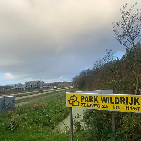 Strandnahes Nr 156 Mit Traumhaften Wintergarten Und Uneinsehbaren, Grossen Garten, Eckgrundstueck *