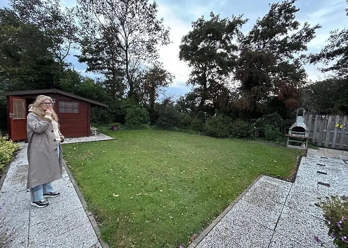 Дом отдыха Strandnahes Nr 156 Ferienhaus Grosser, Uneinsehbarer Garten, 1,60 M Hoch Eingezaeunt Am Ende Des Parks, Sehr Ruhig *