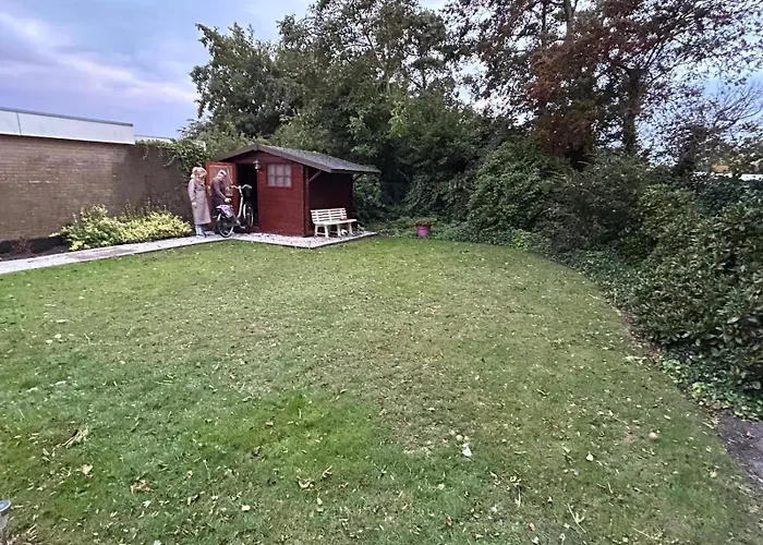 Strandnahes Nr 156 Ferienhaus Grosser, Uneinsehbarer Garten, 1,60 M Hoch Eingezaeunt Am Ende Des Parks, Sehr Ruhig *