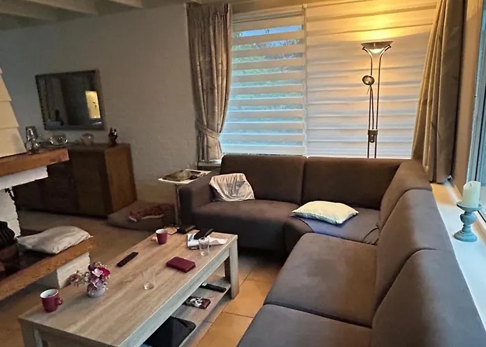 Strandnahes Nr 156 Ferienhaus Grosser, Uneinsehbarer Garten, 1,60 M Hoch Eingezaeunt Am Ende Des Parks, Sehr Ruhig Дом отдыха