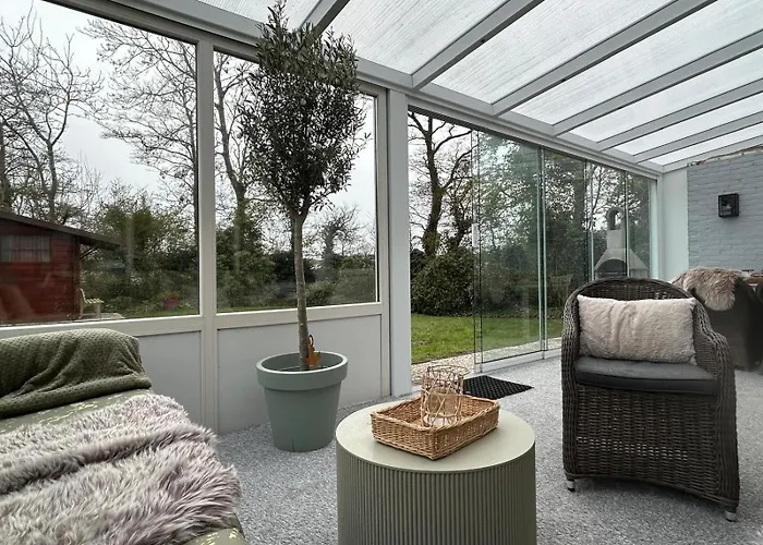 Strandnahes Nr 156 Mit Traumhaften Wintergarten Und Uneinsehbaren, Grossen Garten, Eckgrundstueck Holiday home *